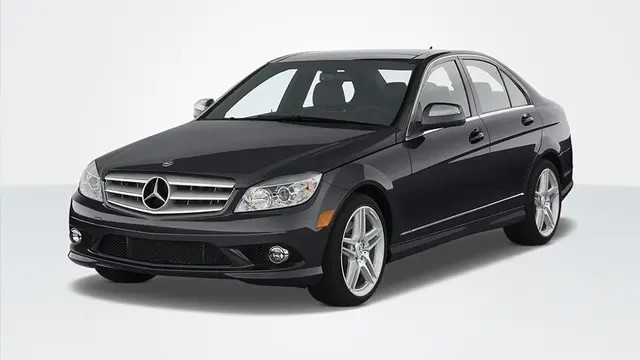 کفپوش چرمی بنز C200 سال (2008 الی 2011)